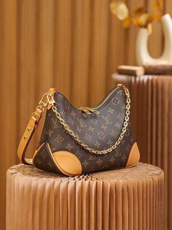 M45832 LOUIS VUITTON Boulogne M45832