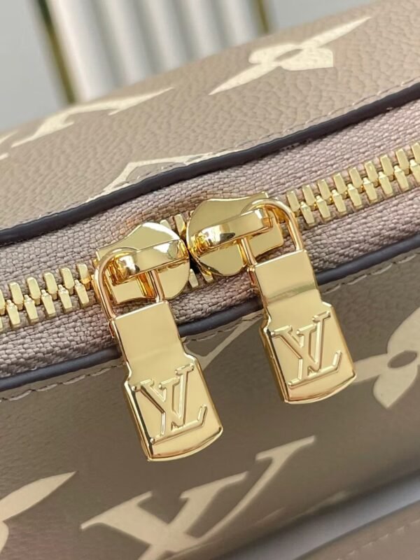 LOUIS VUITTON Boulogne M13224 elephant gray