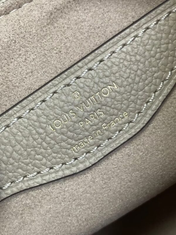 LOUIS VUITTON Boulogne M13224 elephant gray