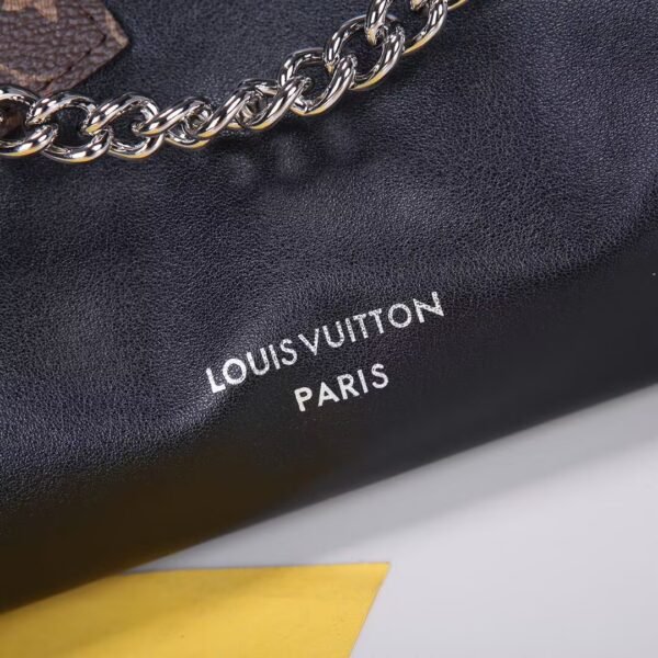 Louis Vuitton CarryAll Cargo Vibe PM