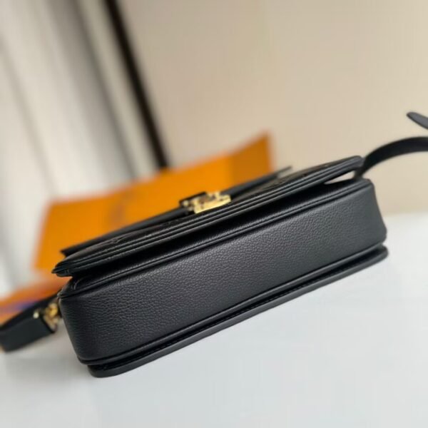 LOUIS VUITTON Pochette Métis M41487