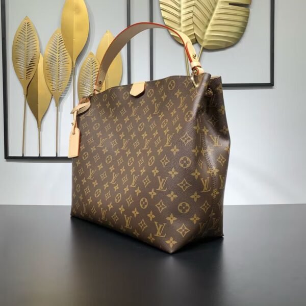 M43703 (2) Graceful MM M43703 red color lining