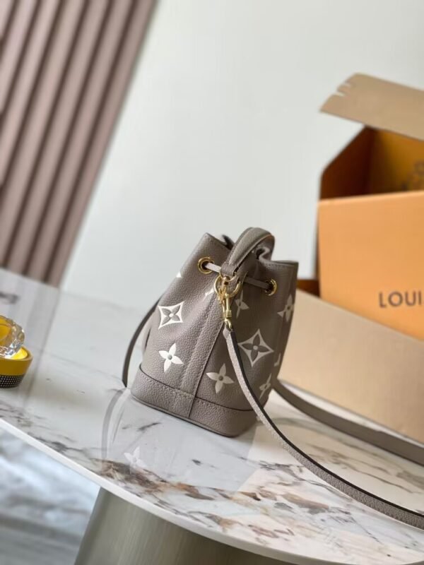 LOUIS VUITTON Nano Noé M46291