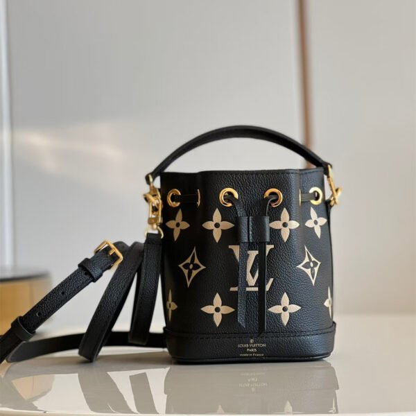 M46291 black (1) LOUIS VUITTON Nano Noé black M46291