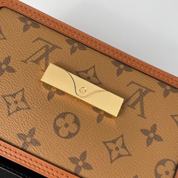 Dauphine Chain Wallet M68746