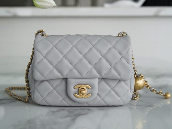 小金球 小号灰色 (1) Chanel Small Golden Ball Mini flap bag