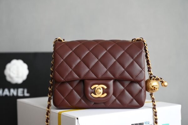 小金球 小号酒红色 (1) Chanel Small Golden Ball Mini flap bag