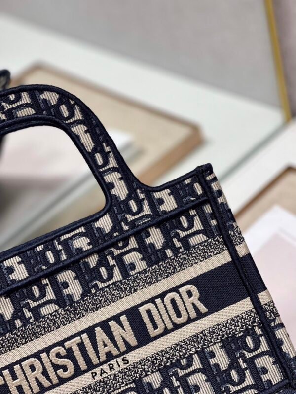 S5475ZRIW_M928 Dior Mini Book Tote