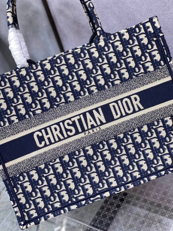 Medium Dior Book Tote