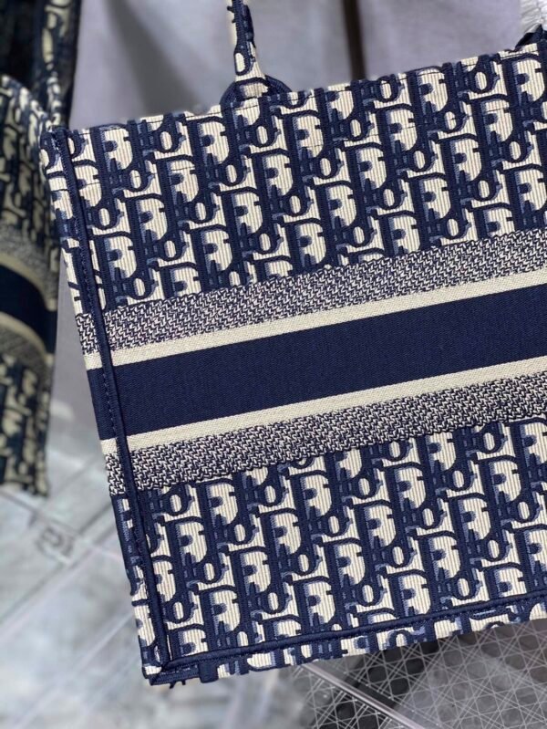 Medium Dior Book Tote