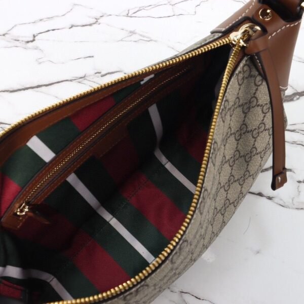 EMBLEM 棕色中号 815216 (5) GUCCI EMBLEM MEDIUM SHOULDER BAG 815216