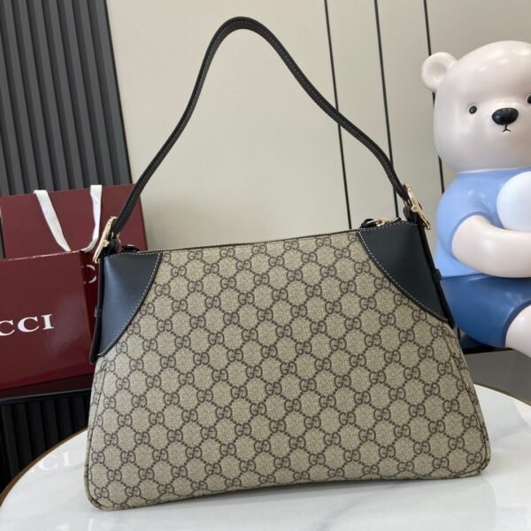 EMBLEM 黑色 大号 815217 (3) GUCCI EMBLEM LARGE SHOULDER BAG 815217