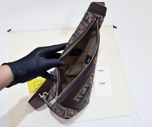 FENDI Cono Shoulder bag