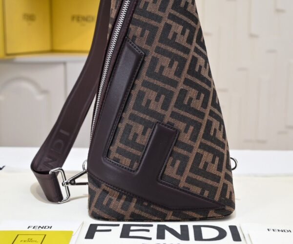 FENDI Cono Shoulder bag