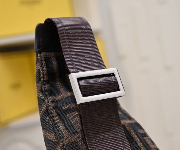 FENDI Cono Shoulder bag