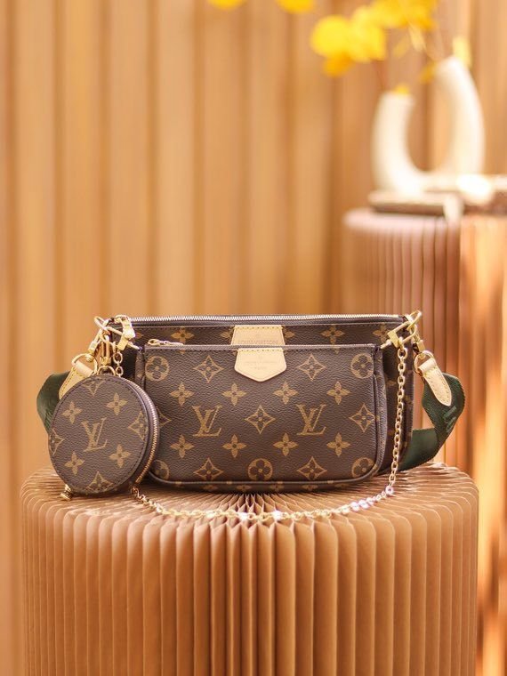 LV Multi Pochette Accessoires M44813/M44840