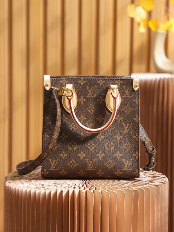 M45847 (1) LOUIS VUITTON SAC PLAT BB M45847