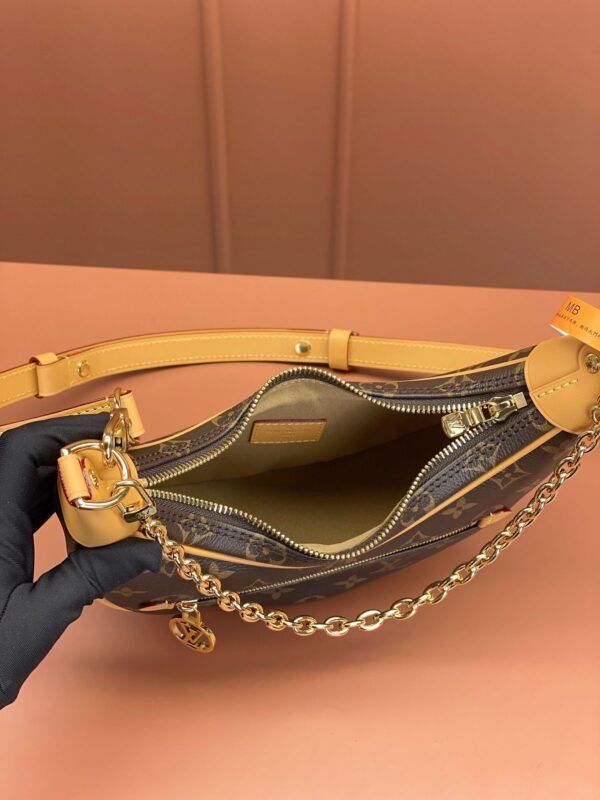 LOUIS VUITTON Loop BAG M81098/M24846