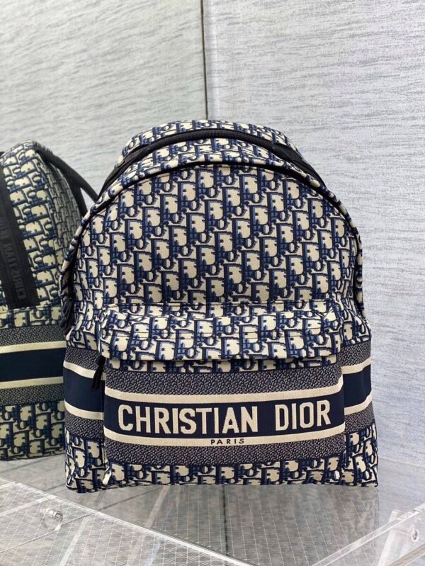 Oblique经典老花款大号 (2) Dior Travel Backpack in Blue Oblique