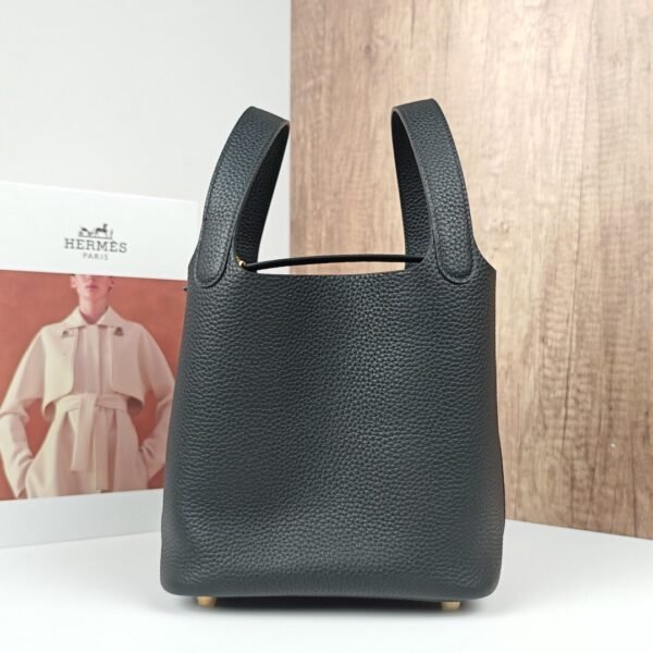 Hermès Picotin Lock 18 bag Gold buckle