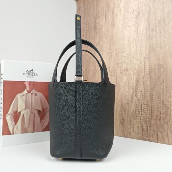 Hermès Picotin Lock 18 bag Gold buckle