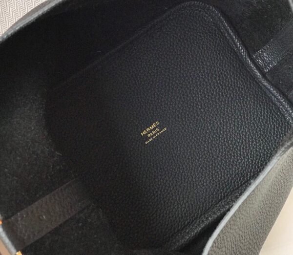 Hermès Picotin Lock 22 bag Gold buckle