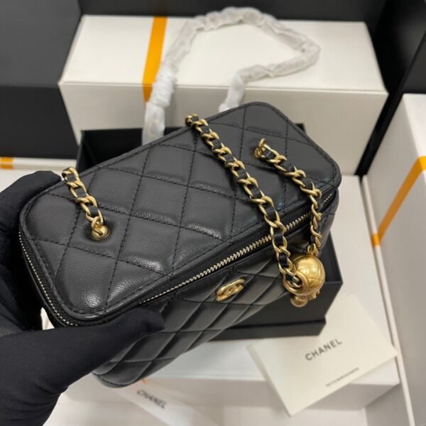 chanel 金秋盒子包 黑色 (3) Chanel Spring/Summer Large Gold Bead Box Bag