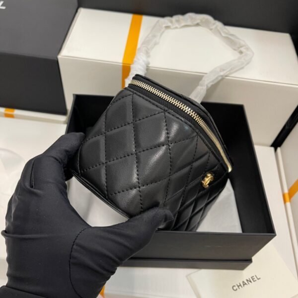 chanel 金秋盒子包 黑色 (5) Chanel Spring/Summer Large Gold Bead Box Bag