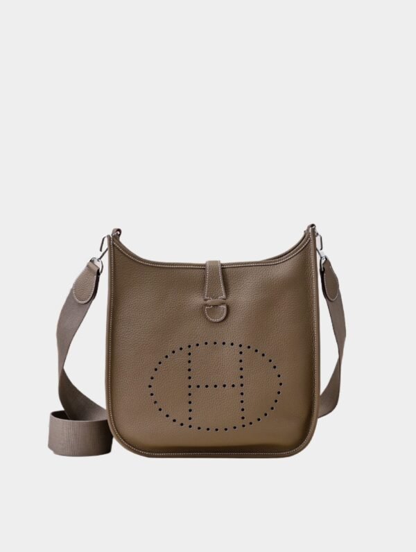 Hermès Evelyne 29 PM Evelyne Taurillon Maurice Silver buckle