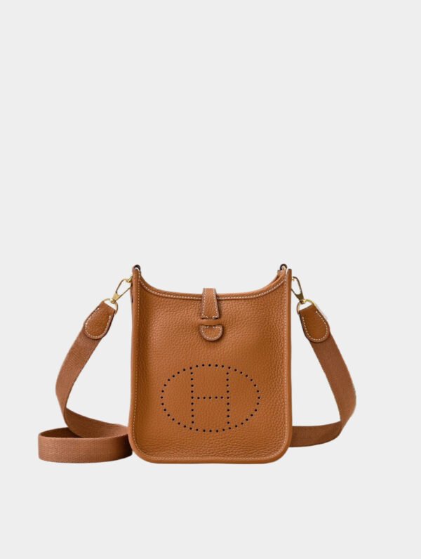 Hermès Evelyne 16 TPM Evelyne Taurillon Maurice Gold buckle