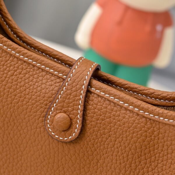 Hermès Evelyne 16 TPM Evelyne Taurillon Maurice Gold buckle