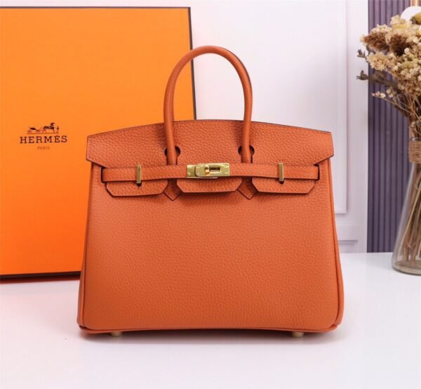 Hermès Birkin bag 30 Gold buckle