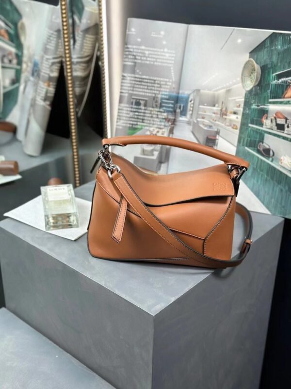 LOEWE Small Classic Puzzle Bag in Cowhide