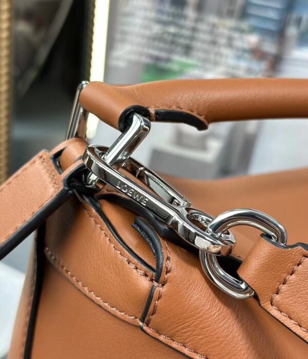 LOEWE Small Classic Puzzle Bag in Cowhide