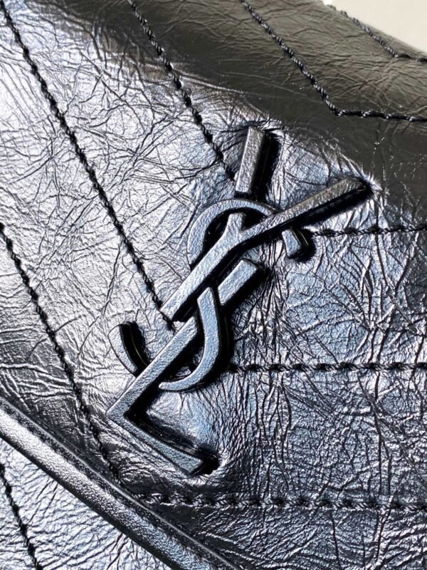 A YSL NIKI vintage leather BABY bag