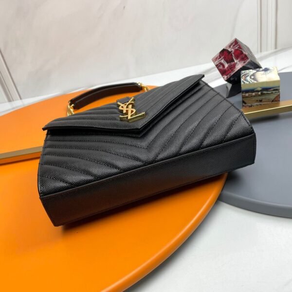 YSL ENVELOPE IN QUILTED GRAIN DE POUDRE EMBOSSED LEATHER BAG