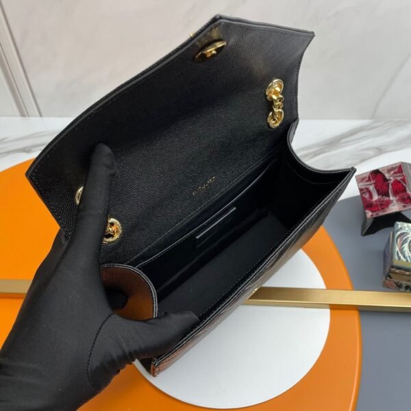 YSL ENVELOPE IN QUILTED GRAIN DE POUDRE EMBOSSED LEATHER BAG