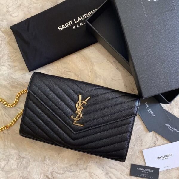 YSL CLASSIC CASSANDRE CHAIN WALLET IN GRAIN DE POUDRE LEATHER