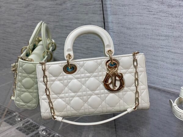 白色羊皮横版戴妃大号 (2) Dior Medium Lady D-Joy Bag White