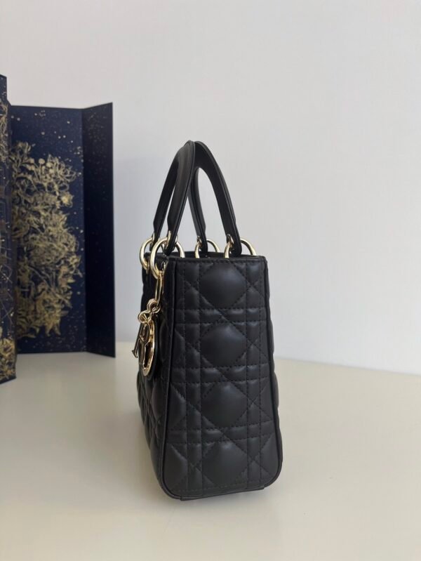 羊皮戴妃包4格黑色 (5) Dior Small Lady Bag Lambskin Cannage