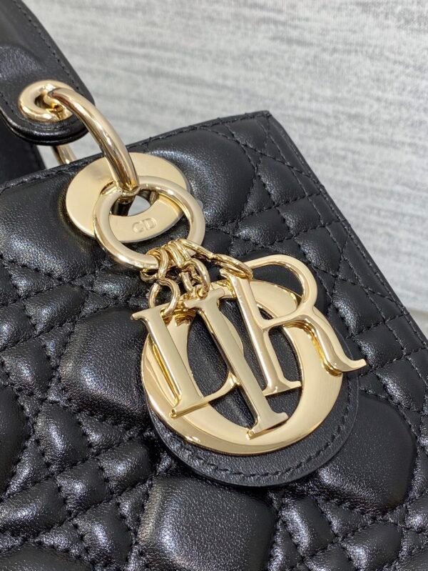 羊皮戴妃包5格黑色 (4) Medium Lady Dior Bag Cannage Lambskin