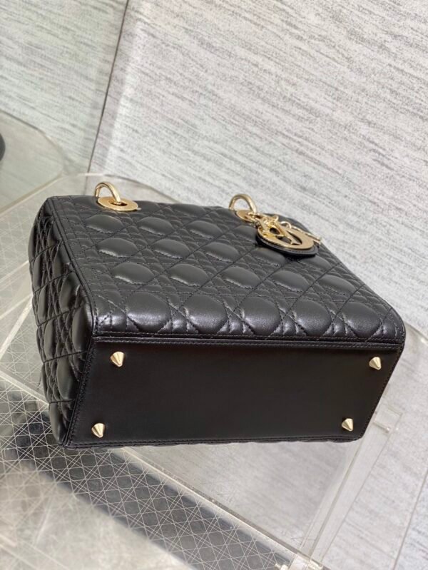 羊皮戴妃包5格黑色 (8) Medium Lady Dior Bag Cannage Lambskin