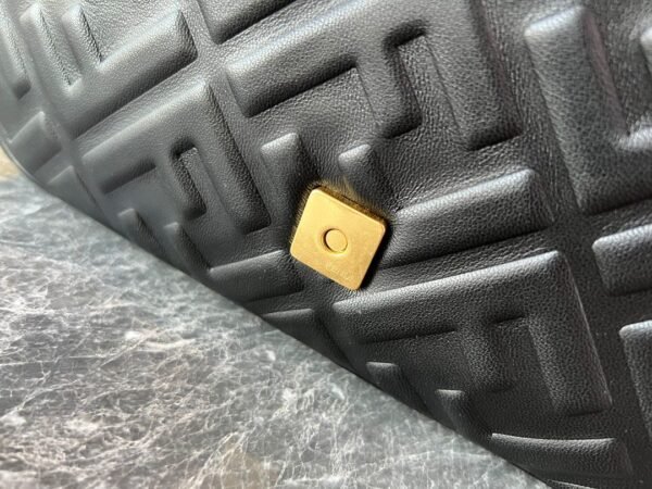 FENDI Baguette Black leather bag