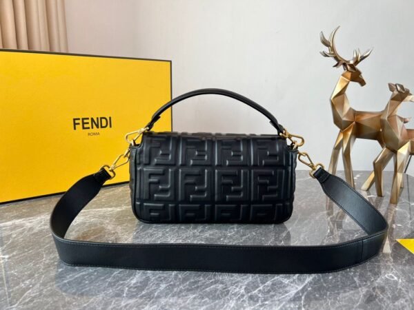 FENDI Baguette Black leather bag
