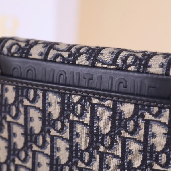 迪奥 bobby老花小号 (5) Small Dior Bobby Bag