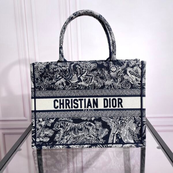 Medium Dior Tote Bag Jouy print embroidery