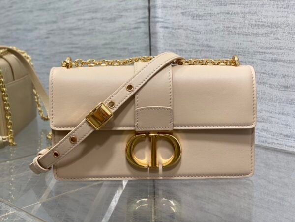 迪奥Montaigne 小号 杏色牛皮 (1) DIOR 30 Montaigne East-West Bag with Chain Apricot color