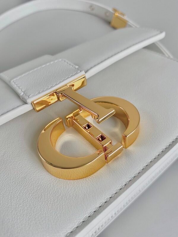 迪奥Montaigne 小号 白色牛皮 (6) DIOR 30 Montaigne East-West Bag with Chain white