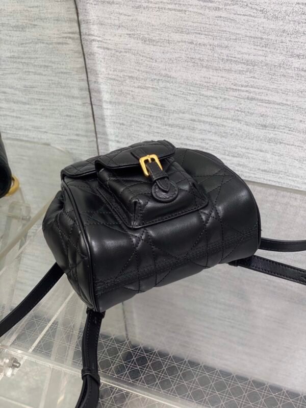 迪奥caro 背包黑金 (6) Dior Small Caro Backpack Macrocannage Lambskin
