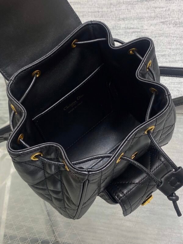 迪奥caro 背包黑金 (8) Dior Small Caro Backpack Macrocannage Lambskin